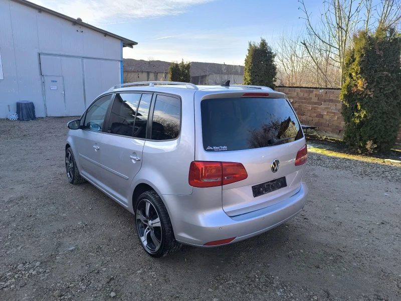 VW Touran 2.0tdi 140к.с, снимка 5 - Автомобили и джипове - 49612147