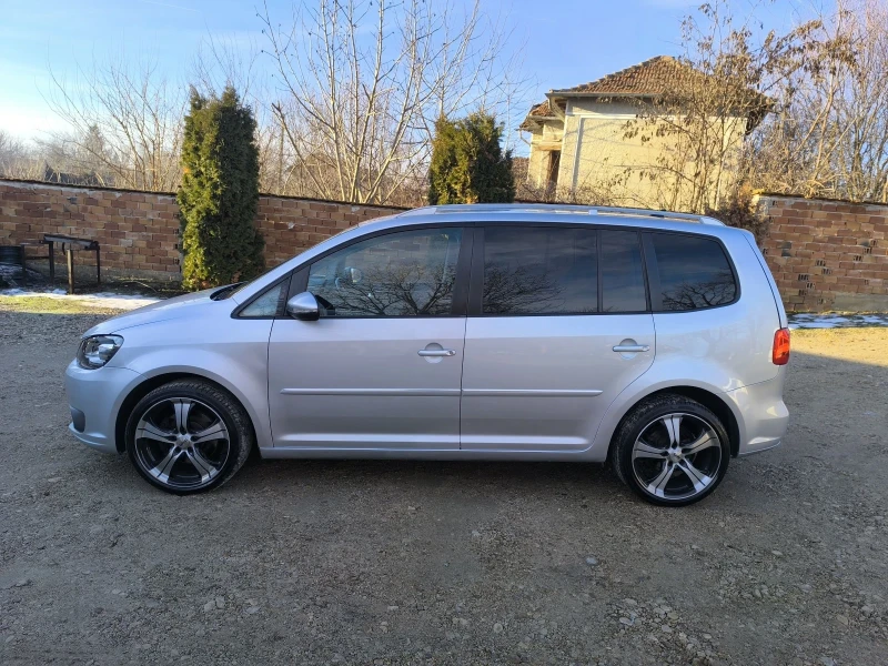 VW Touran 2.0tdi 140к.с, снимка 6 - Автомобили и джипове - 49612147