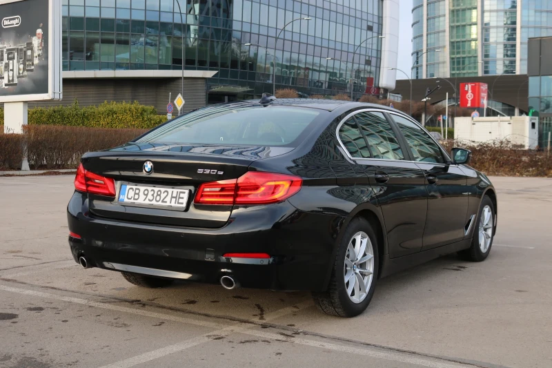 BMW 530 E plug-in hybrid, снимка 6 - Автомобили и джипове - 48937917