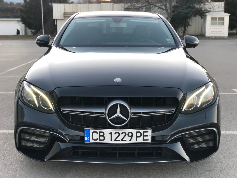 Mercedes-Benz E 220 AMG PACKET-360* Камери+ Предна-Подгреви-Park Assis, снимка 1 - Автомобили и джипове - 49404307