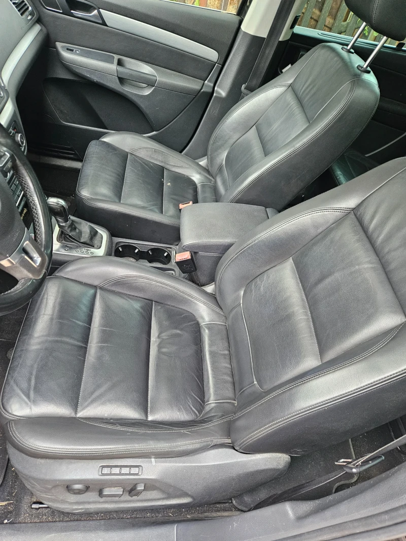 VW Sharan 2.0tsi, снимка 9 - Автомобили и джипове - 52657154