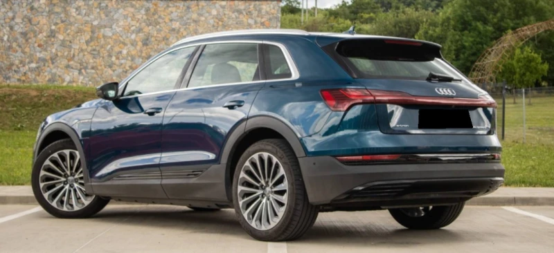 Audi E-Tron 50 Quattro S-line, снимка 7 - Автомобили и джипове - 52367265