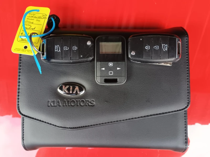 Kia Ceed * GT LINE * УНИКАТ * СЕРВИЗНИ ДОКУМЕНТИ * , снимка 17 - Автомобили и джипове - 52771740