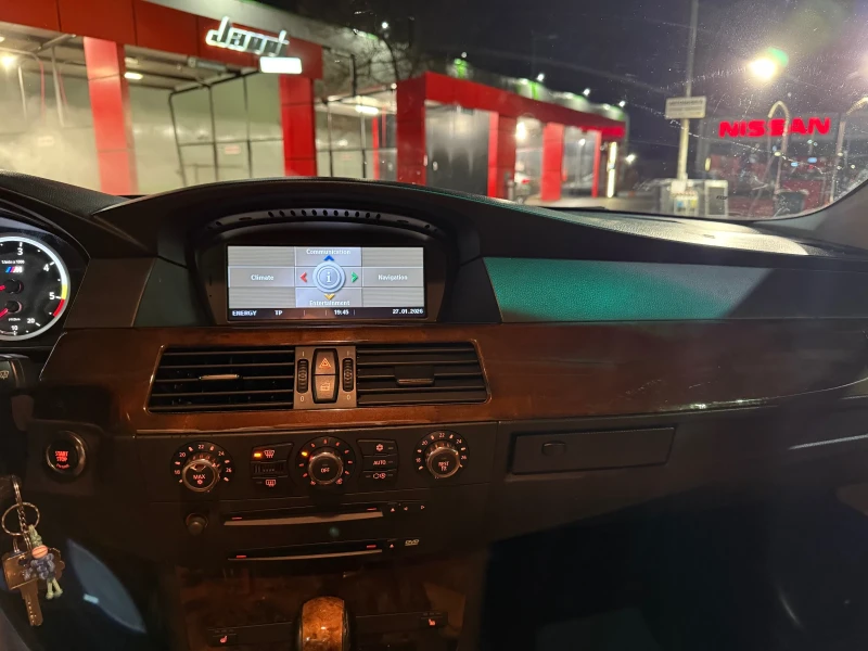 BMW 530, снимка 8 - Автомобили и джипове - 53249890