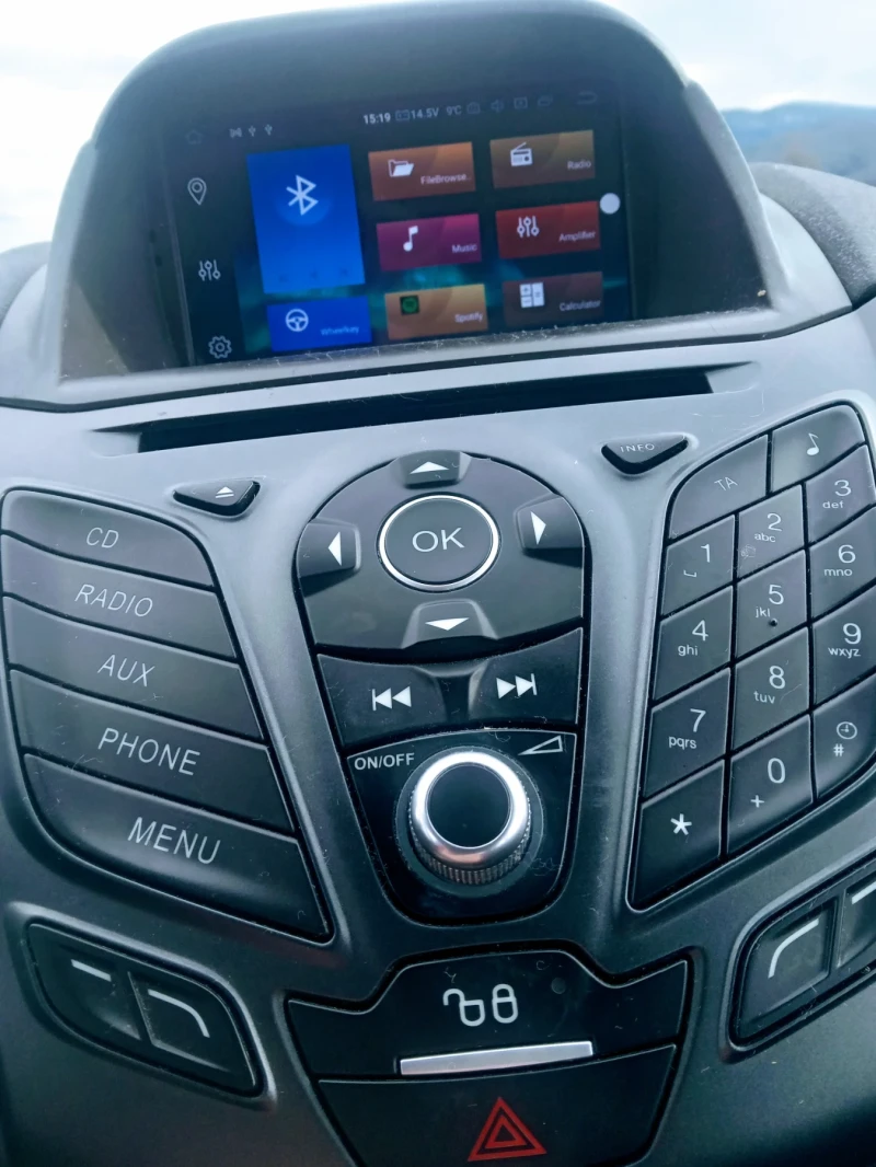 Ford Fiesta, снимка 6 - Автомобили и джипове - 53269724