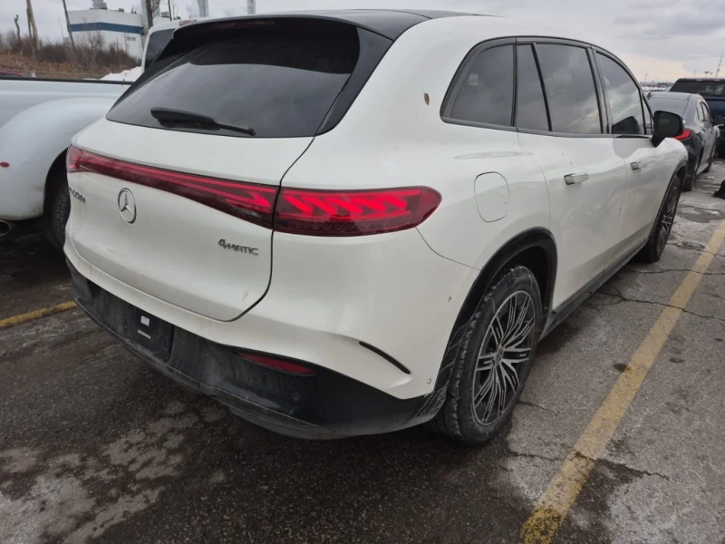 Mercedes-Benz EQS 580 | DISTRONIC | 360 | BURMESTER | CARFAX, снимка 3 - Автомобили и джипове - 53455356