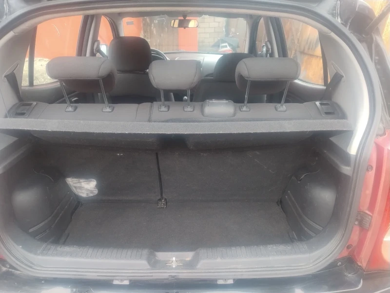 Kia Picanto 1.0i, снимка 13 - Автомобили и джипове - 53506351