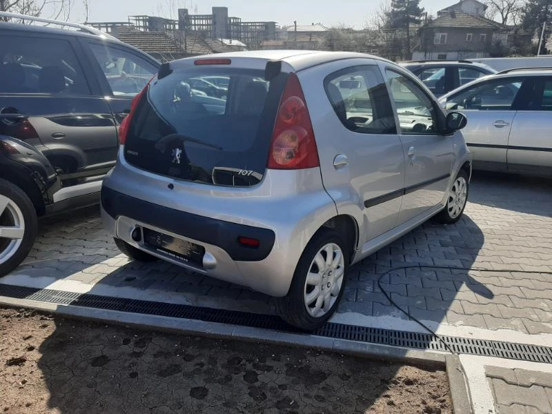 Peugeot 107 1.0, снимка 3 - Автомобили и джипове - 46274690