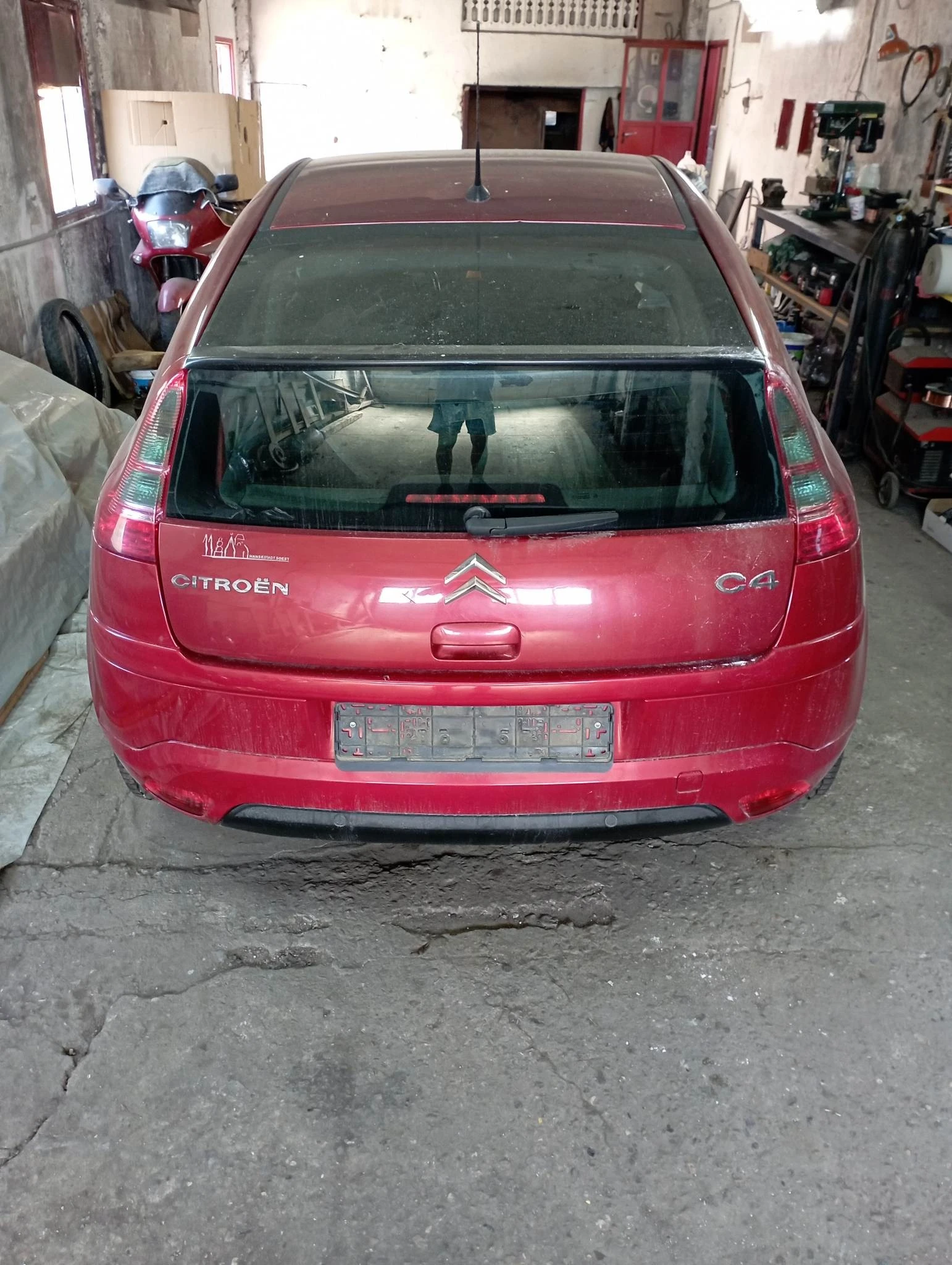 Citroen C4 1.4i 95 к.с - изображение 2