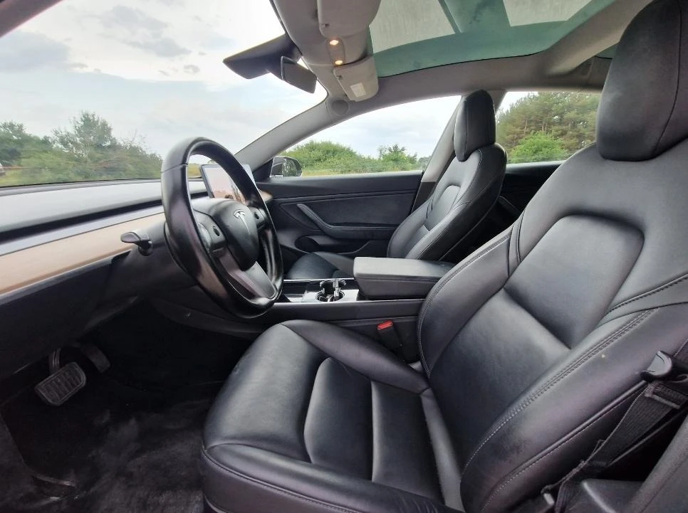 Tesla Model 3  44   | Mobile.bg   13