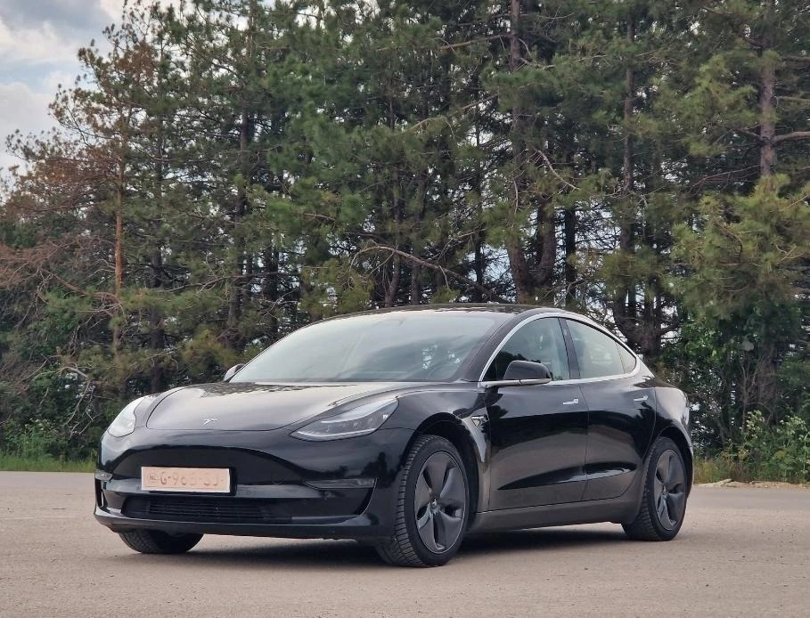 Tesla Model 3  44   | Mobile.bg   14