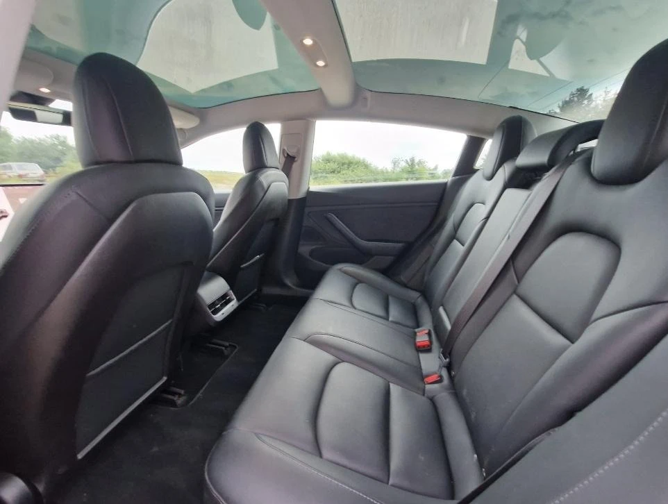 Tesla Model 3  44   | Mobile.bg   12
