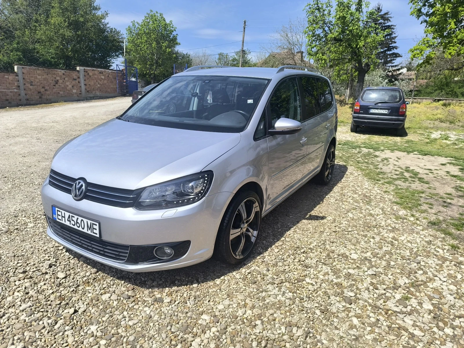 VW Touran 2.0tdi 140к.с, снимка 2 - Автомобили и джипове - 52577618