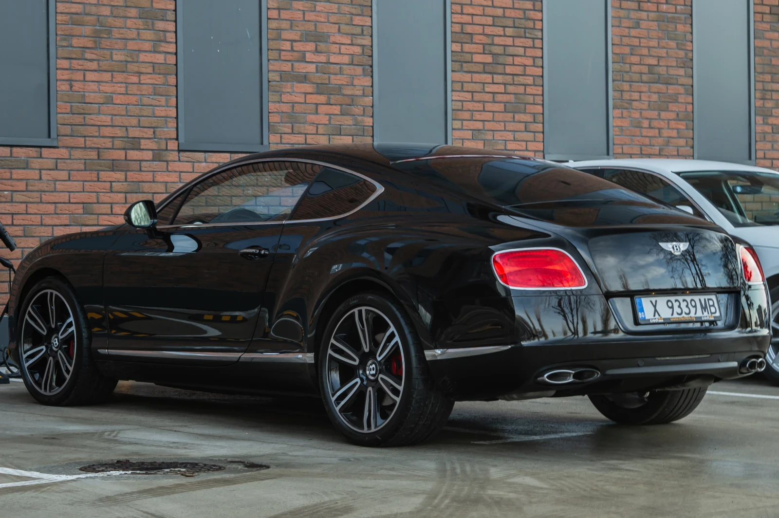 Bentley Continental gt 4.0 V8 Mulliner - изображение 6