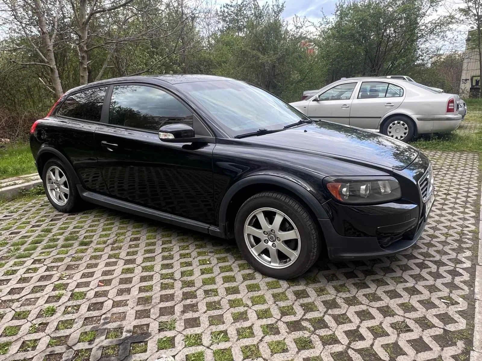 Volvo C30 1.6 - изображение 4