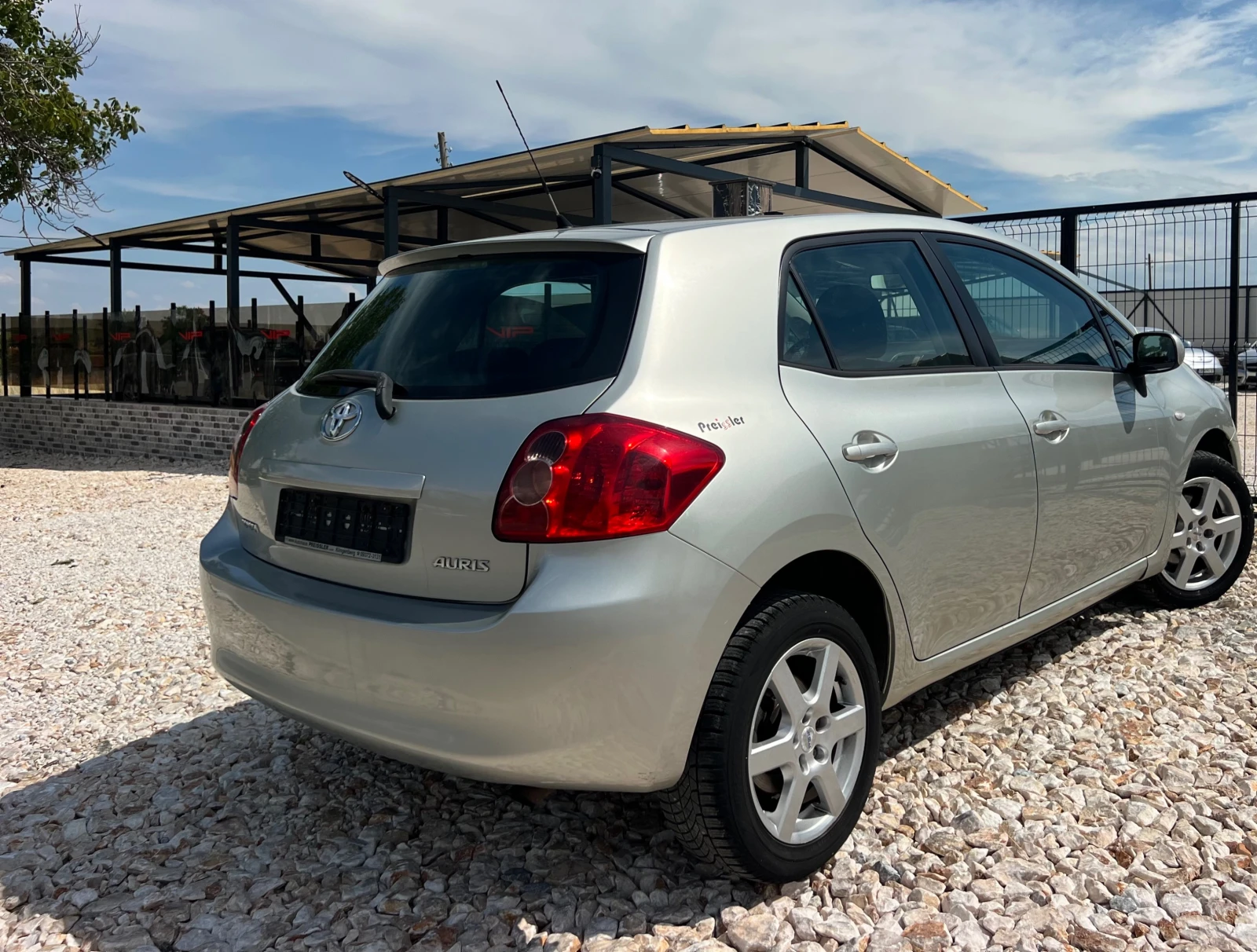 Toyota Auris 2.0D-4D KLIMATRONIK/6sk/UNIKAT - изображение 7