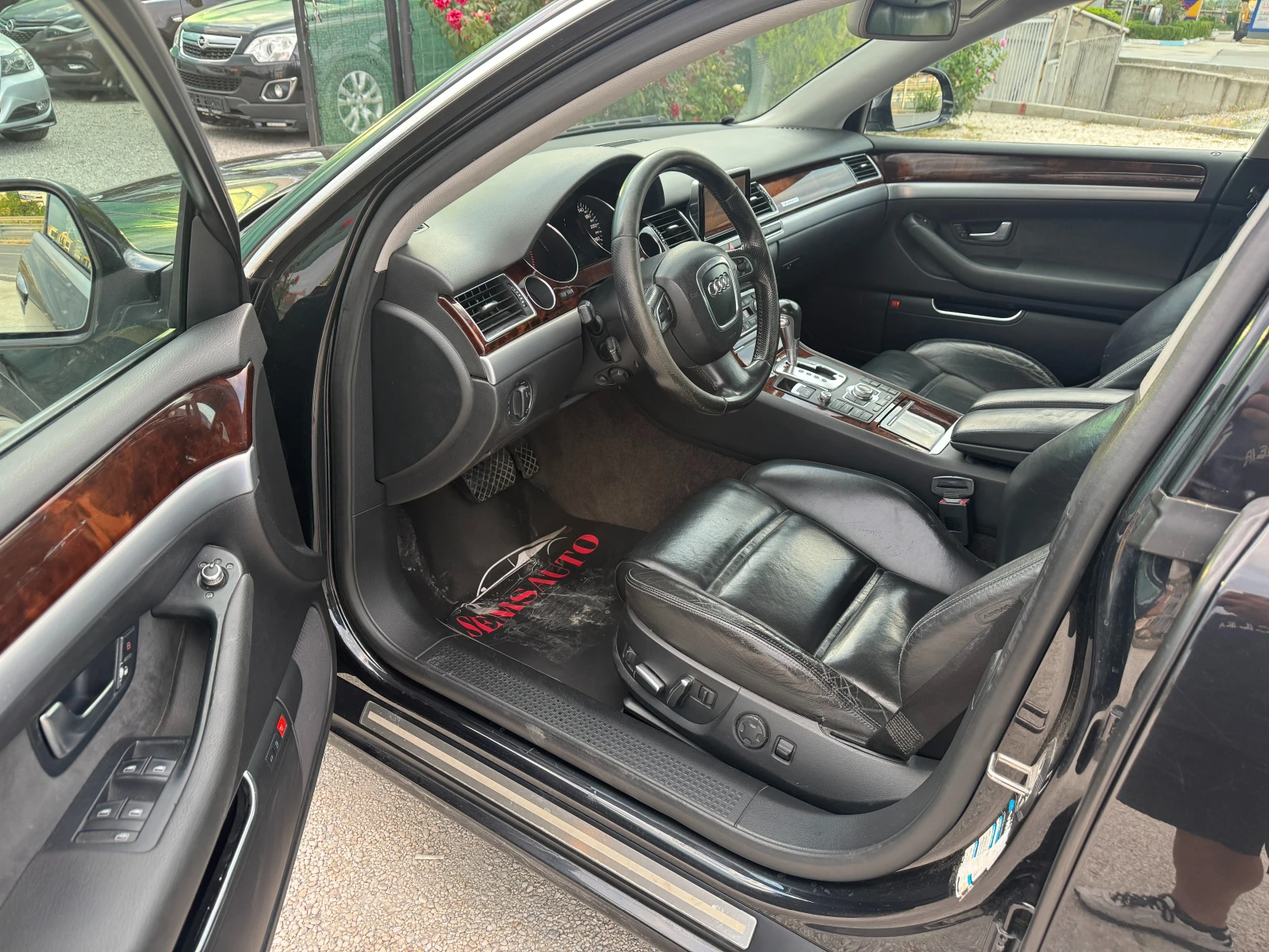 Audi A8 4.2 TDI  QUATTRO - изображение 8
