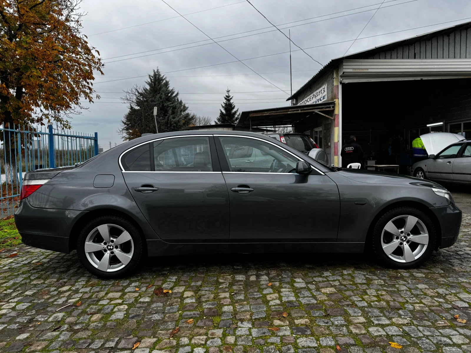 BMW 525 Xi | Mobile.bg   3