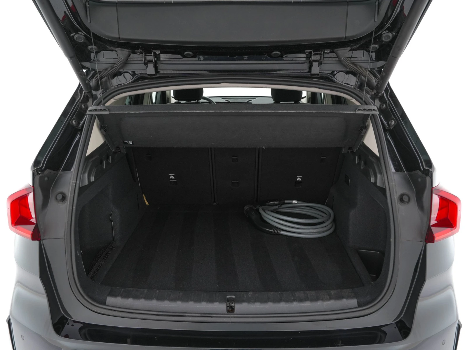 BMW iX1  65 kWh - xDrive Лизинг, снимка 7 - Автомобили и джипове - 53796371