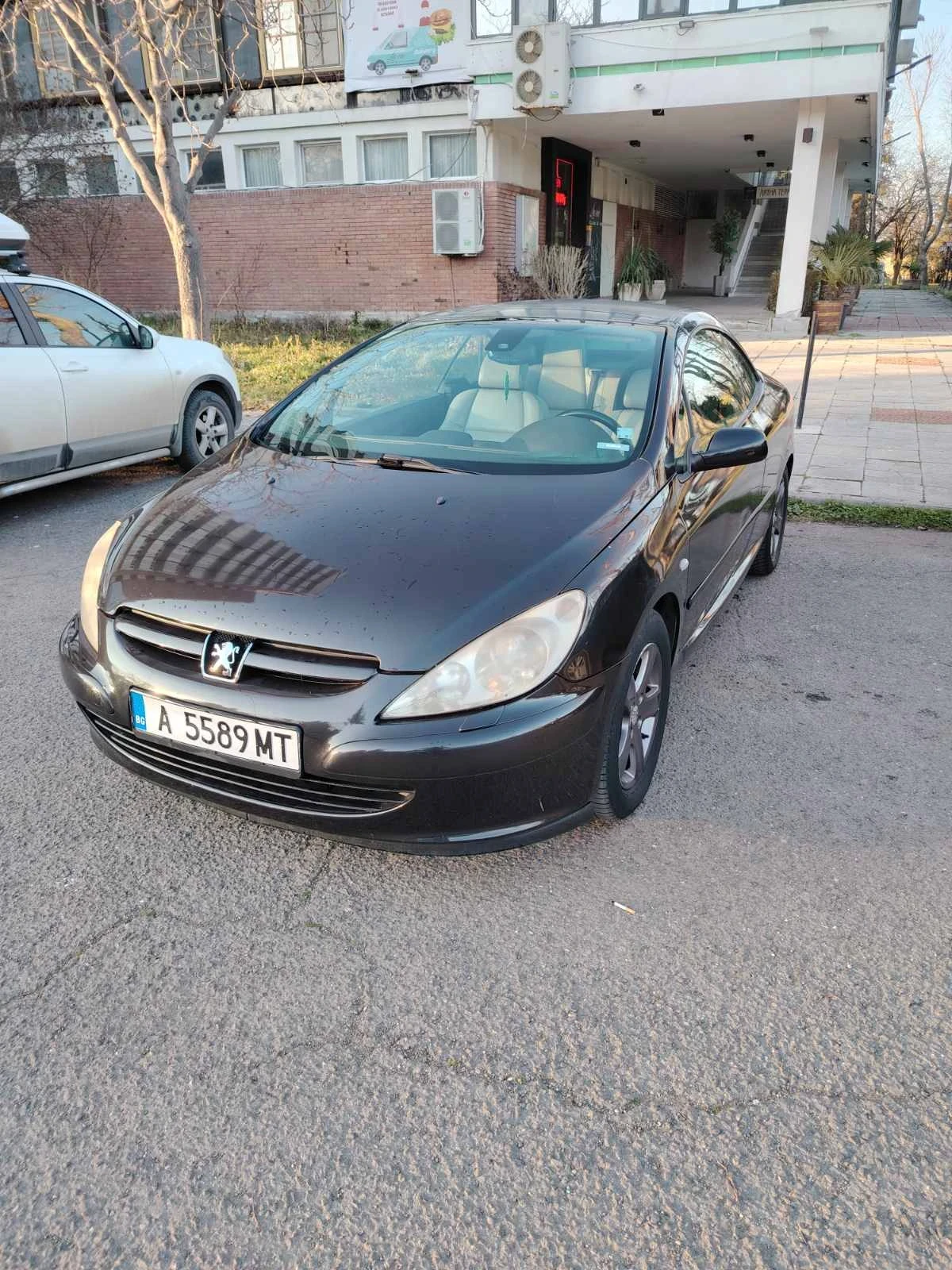 Peugeot 307 307 cc 2005 година, снимка 2 - Автомобили и джипове - 53905624