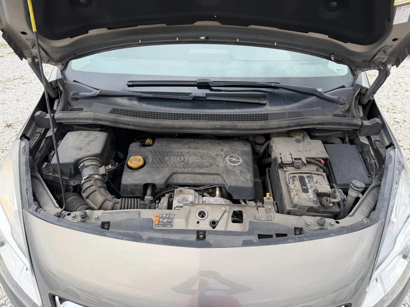 Opel Meriva 1.3CDTI, снимка 13 - Автомобили и джипове - 53914203