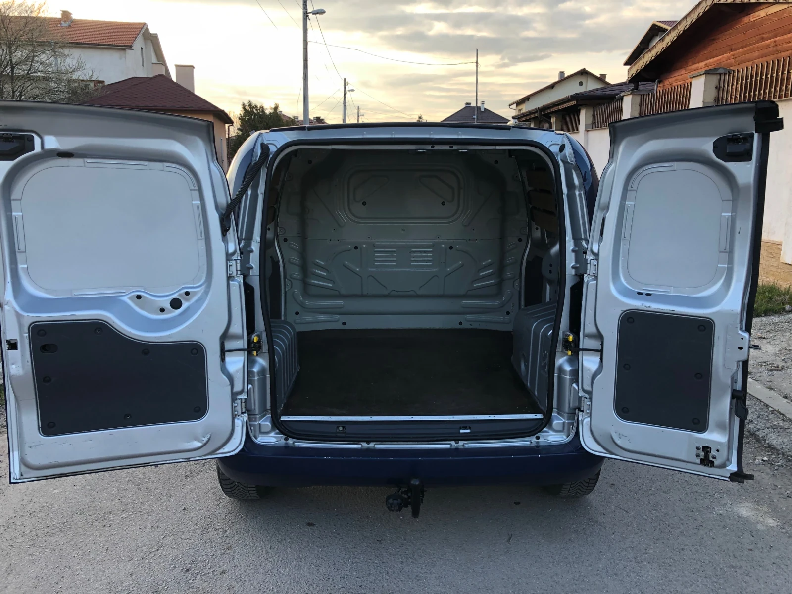 Peugeot Bipper 1.4HDI 68к.с. Климатик., снимка 8 - Автомобили и джипове - 53979009