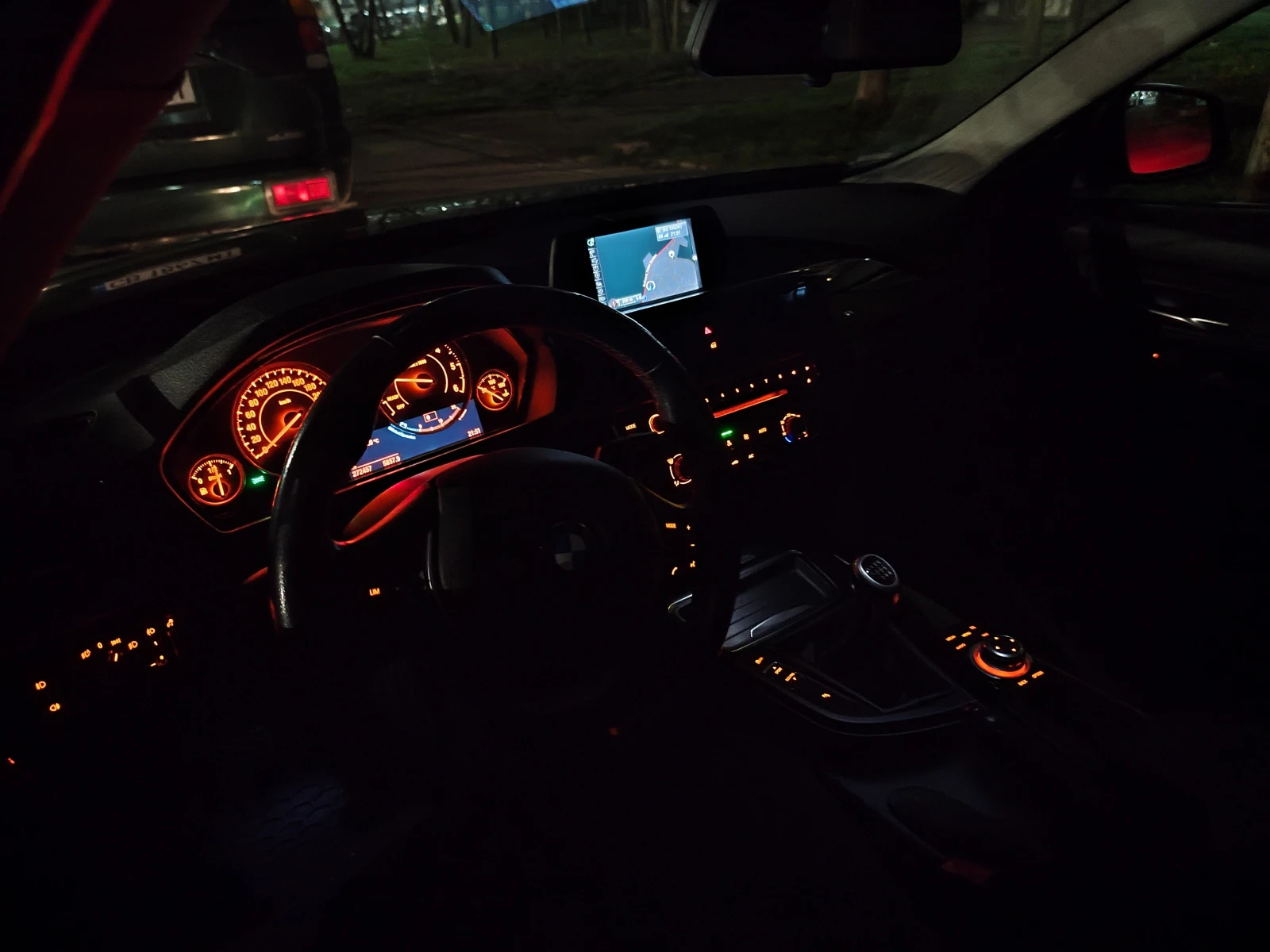 BMW 320 N47, снимка 11 - Автомобили и джипове - 53979214