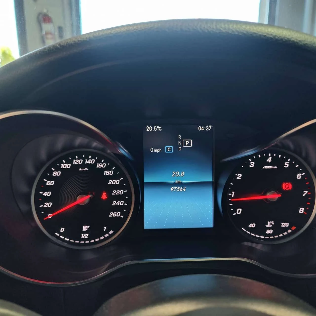 Mercedes-Benz C 300 АМГ ПАКЕТ/CARFAX/ ПОДГРЕВ/ПАНОРАМА/360 КАМ, снимка 11 - Автомобили и джипове - 54467405