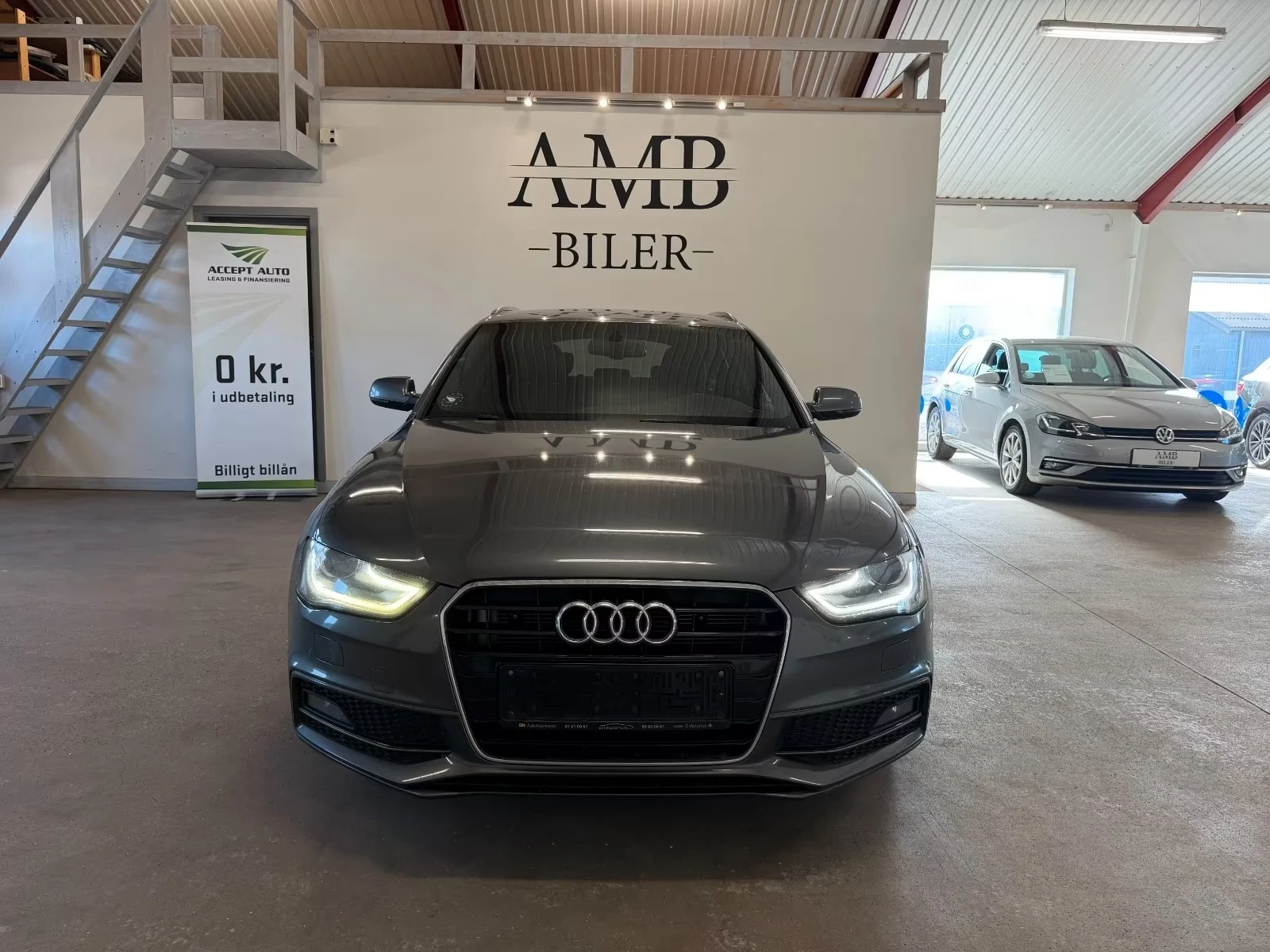 Audi A4 3X S line* 190HP* B&O DK, снимка 3 - Автомобили и джипове - 54481047