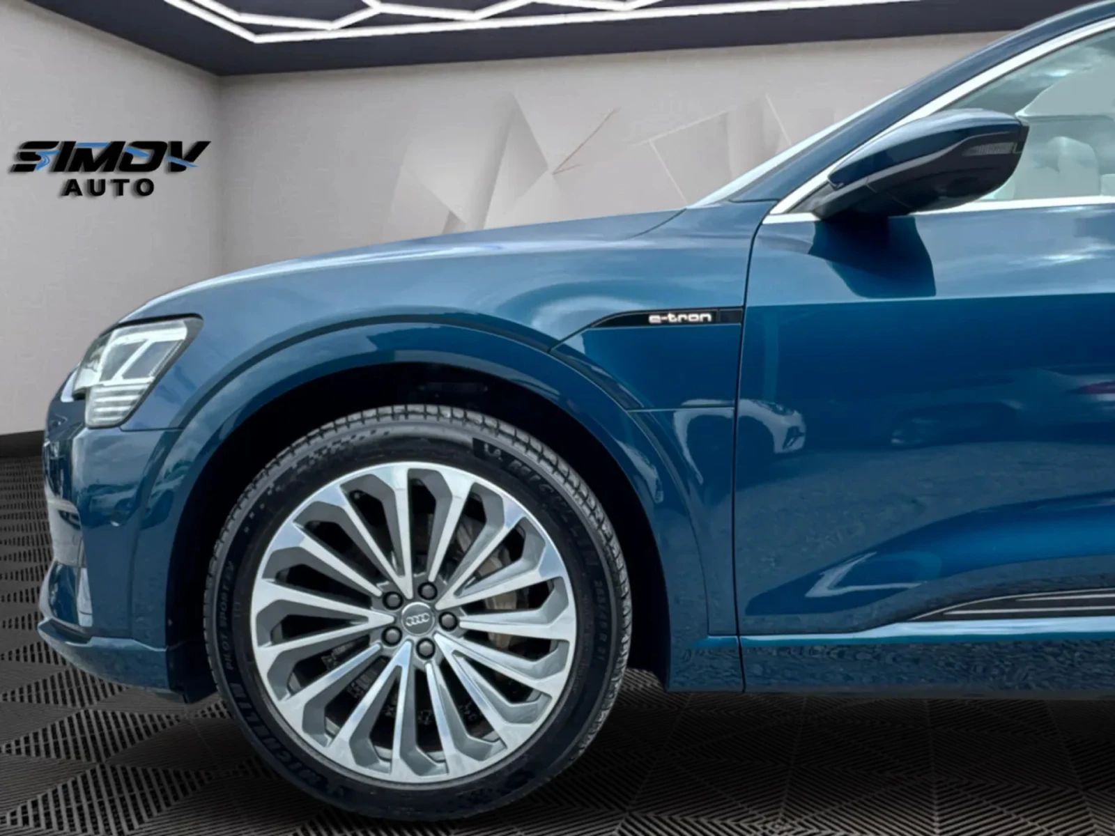 Audi E-Tron 55 S-LINE 95KWH 408КС. ГАРАНЦИЯ ПАНОРАМА КАМЕРИ, снимка 16 - Автомобили и джипове - 54486857