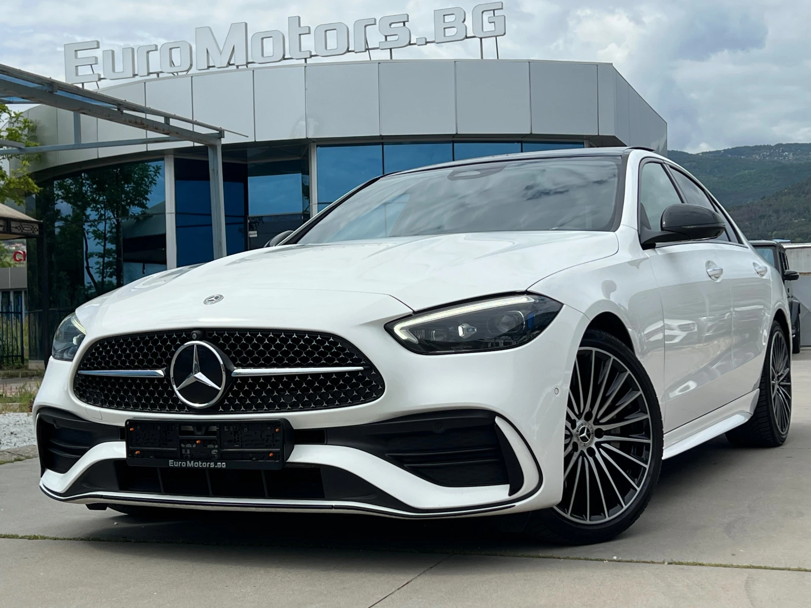 Mercedes-Benz C 300 d, 9G, M-HEV, AMG LINE, NIGHT, PANO, CAM-360, KEY-