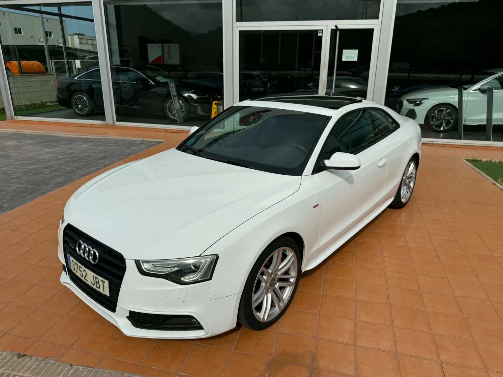 Audi A5, снимка 3 - Автомобили и джипове - 54908818