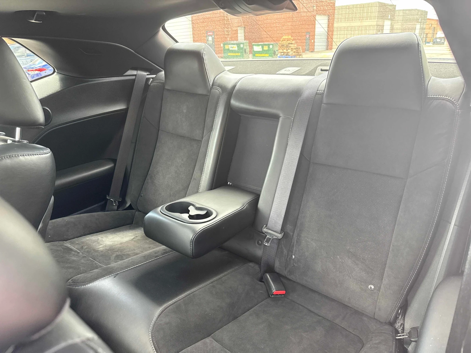 Dodge Challenger 3.6L 6cyl AWD | Mobile.bg � ����������� 10