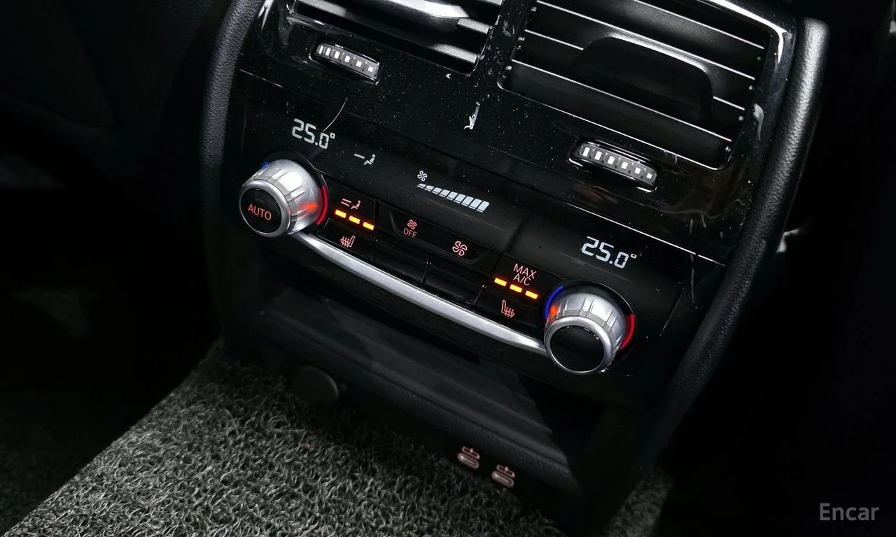 BMW 530 M* SPORT* HARMON* KARDON* ОБДУХВАНЕ* ХЕДЪП* 360КАМ, снимка 16 - Автомобили и джипове - 54932691