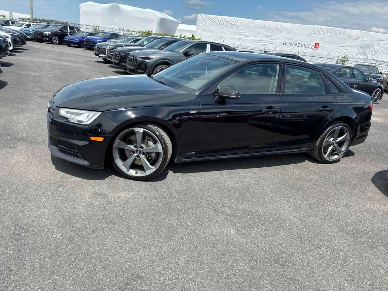 Audi A4 PROGRESSIV S-LINE* АВТОКРЕДИТ* , снимка 2 - Автомобили и джипове - 54958705