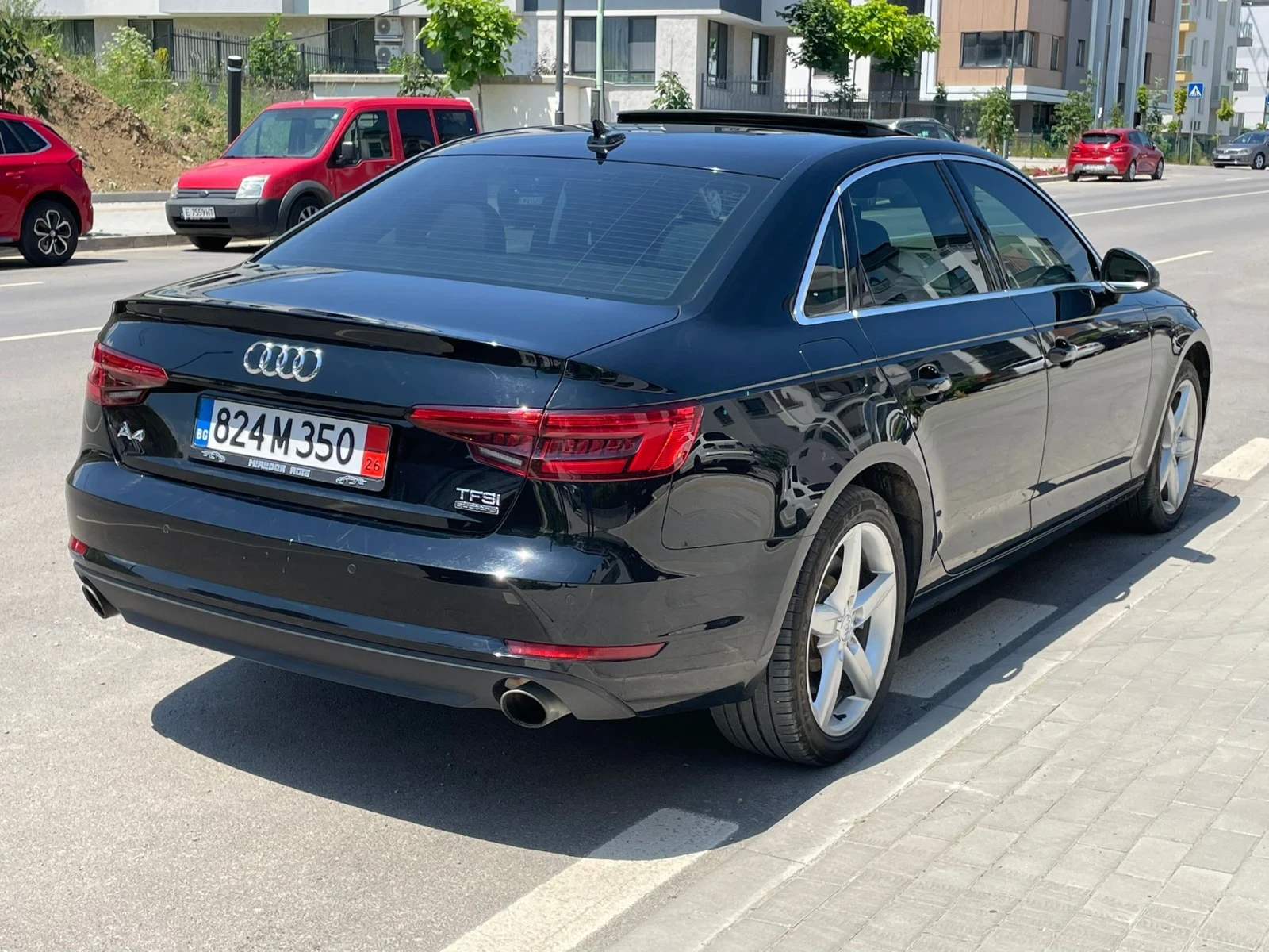 Audi A4 2.0 TFSI, снимка 2 - Автомобили и джипове - 54982709