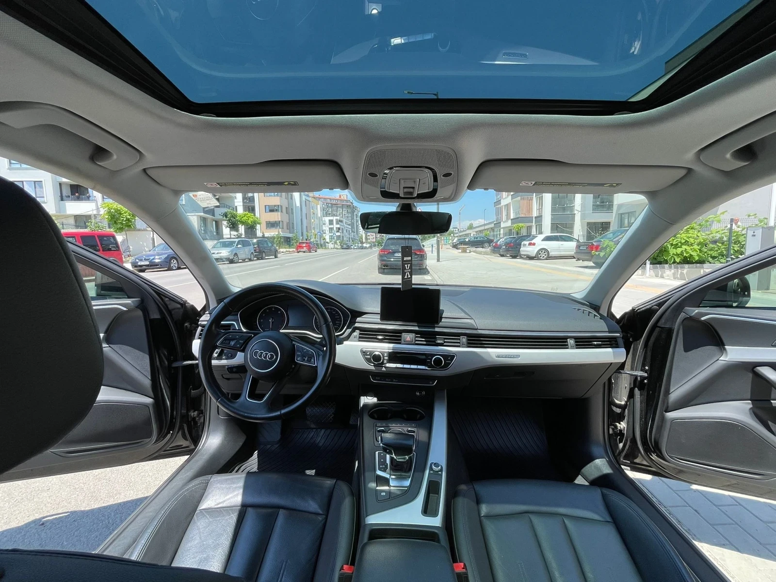 Audi A4 2.0 TFSI, снимка 7 - Автомобили и джипове - 54982709