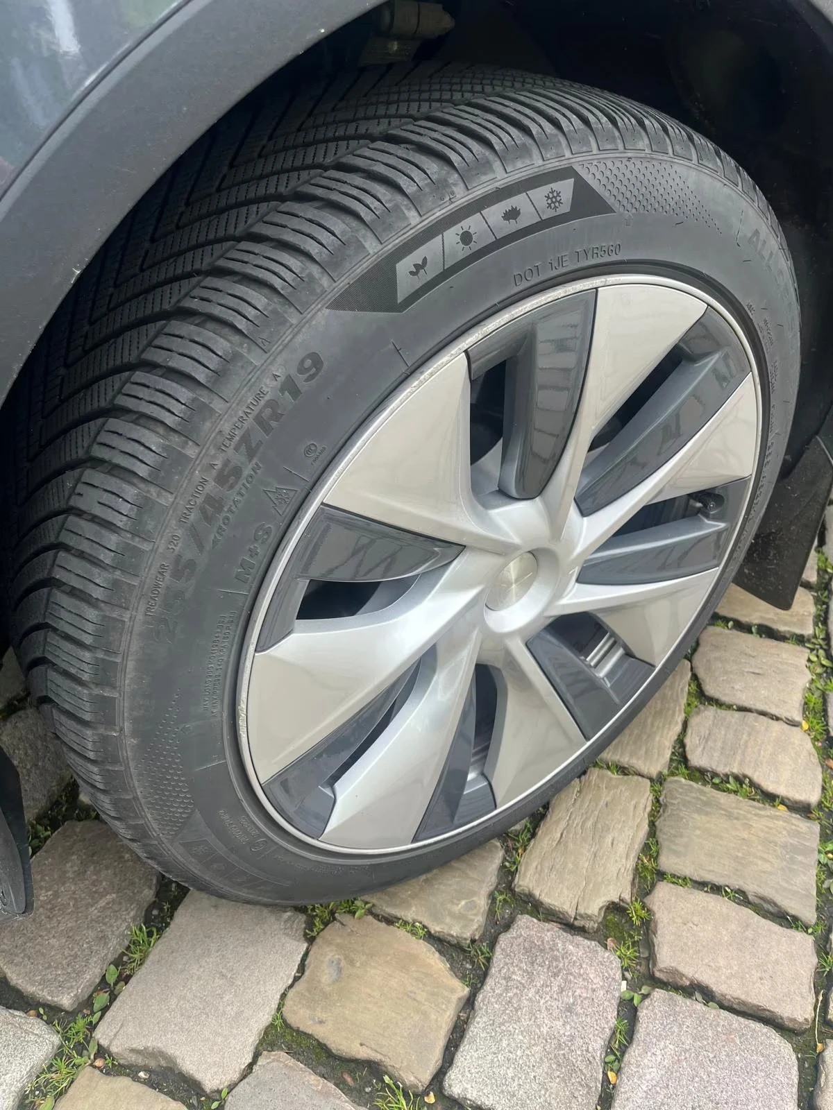 Tesla Model Y Европейска LongRange 4x4, снимка 9 - Автомобили и джипове - 55075482