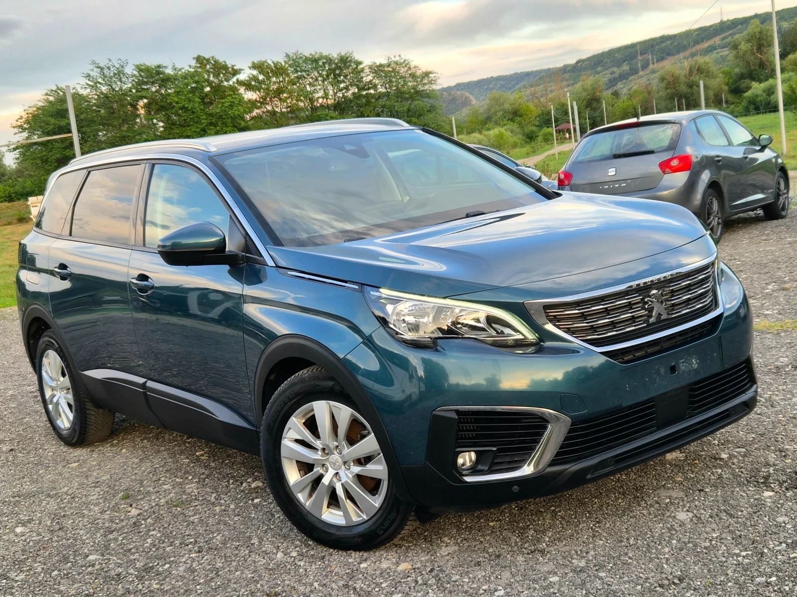 Peugeot 5008 1.6HDI 120k NAVI/DIGITAL , снимка 2 - Автомобили и джипове - 55623222