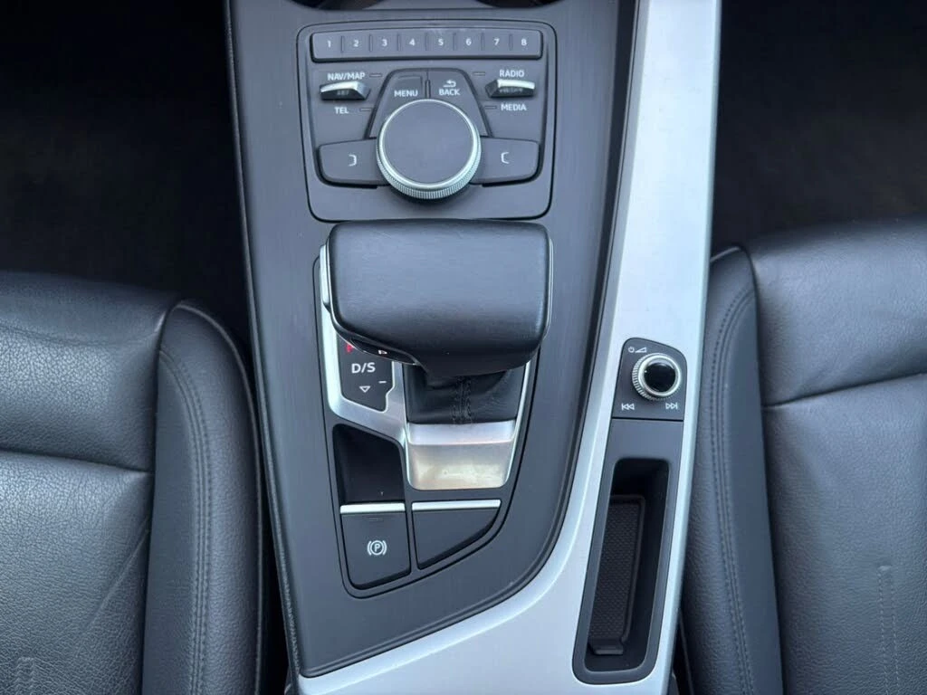 Audi A4 Qauttro * АвтоКредит * (ЦЕНА ДО БГ), снимка 13 - Автомобили и джипове - 55657759