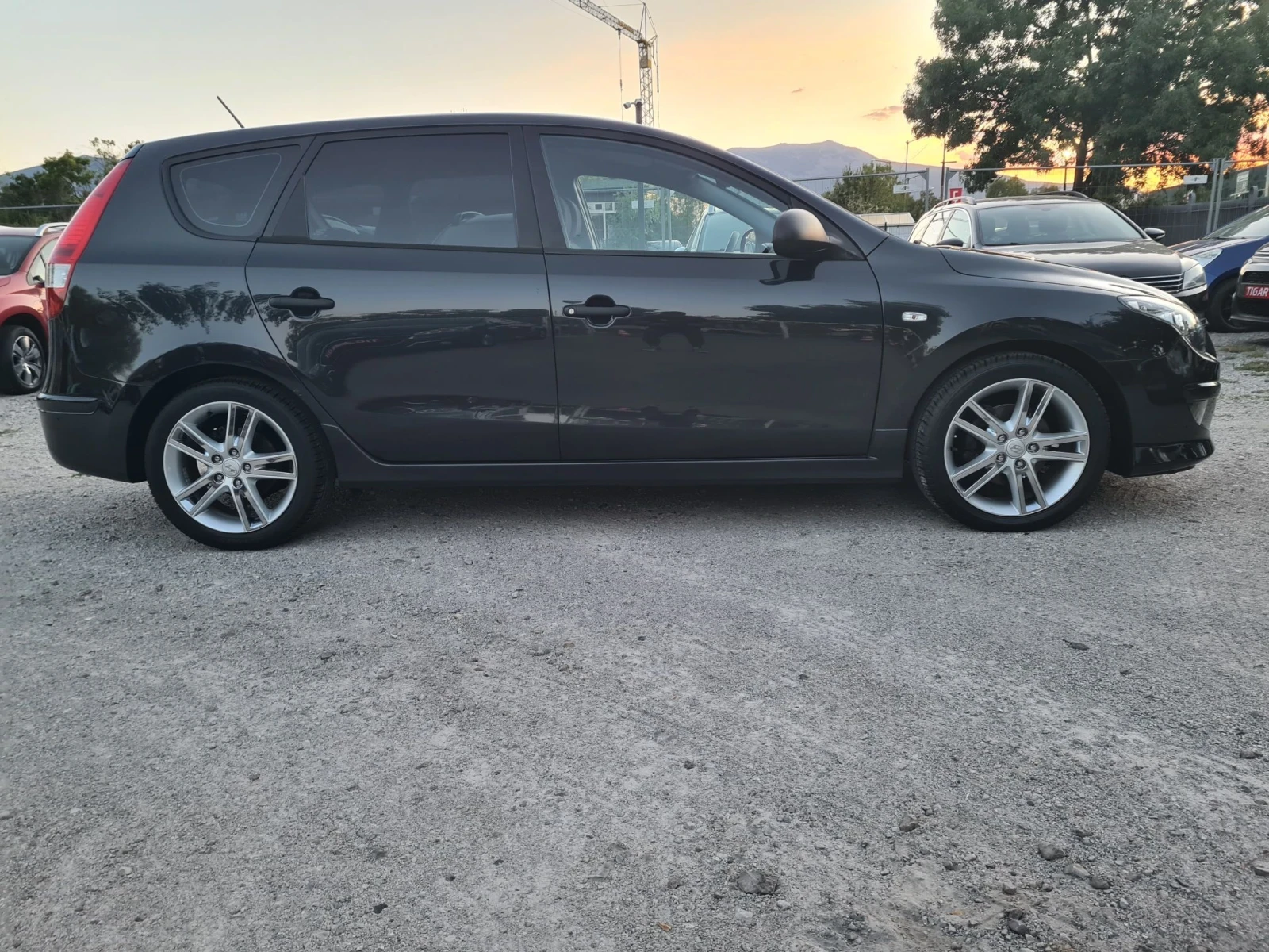 Hyundai I30 2.0i 16V 142p.s  SWISS  | Mobile.bg � ����������� 4