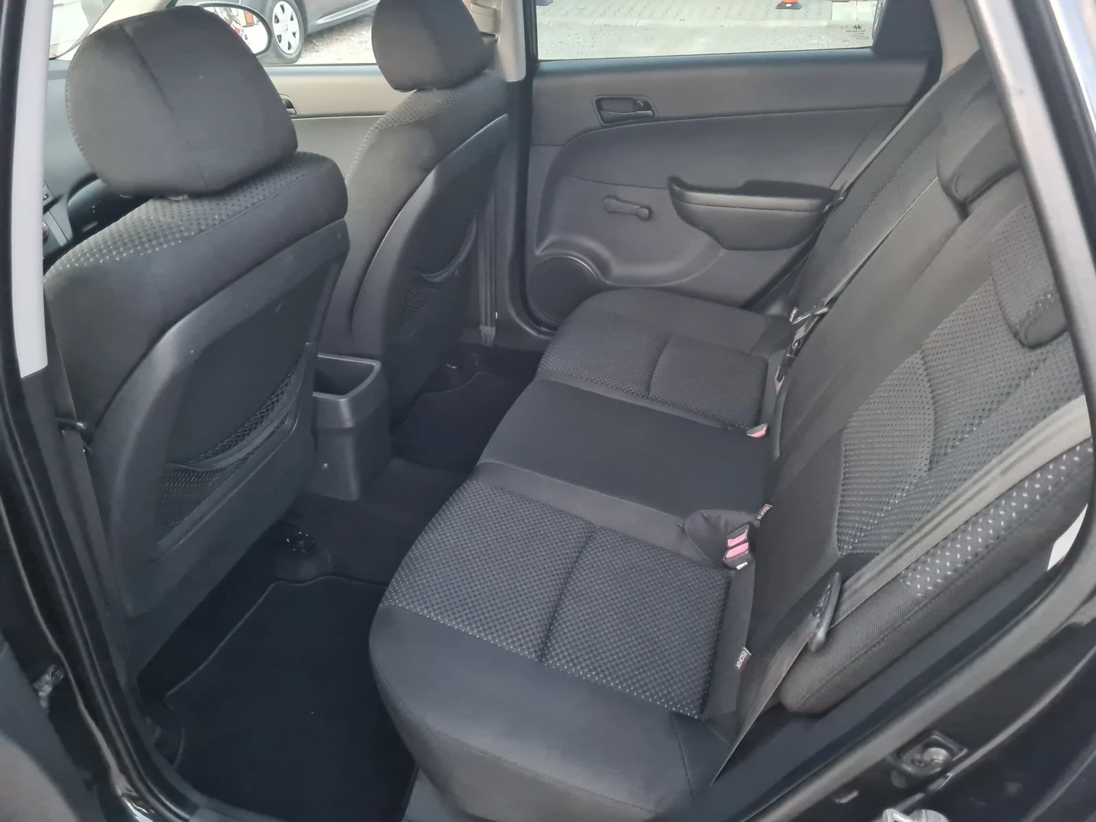 Hyundai I30 2.0i 16V 142p.s  SWISS  | Mobile.bg � ����������� 11