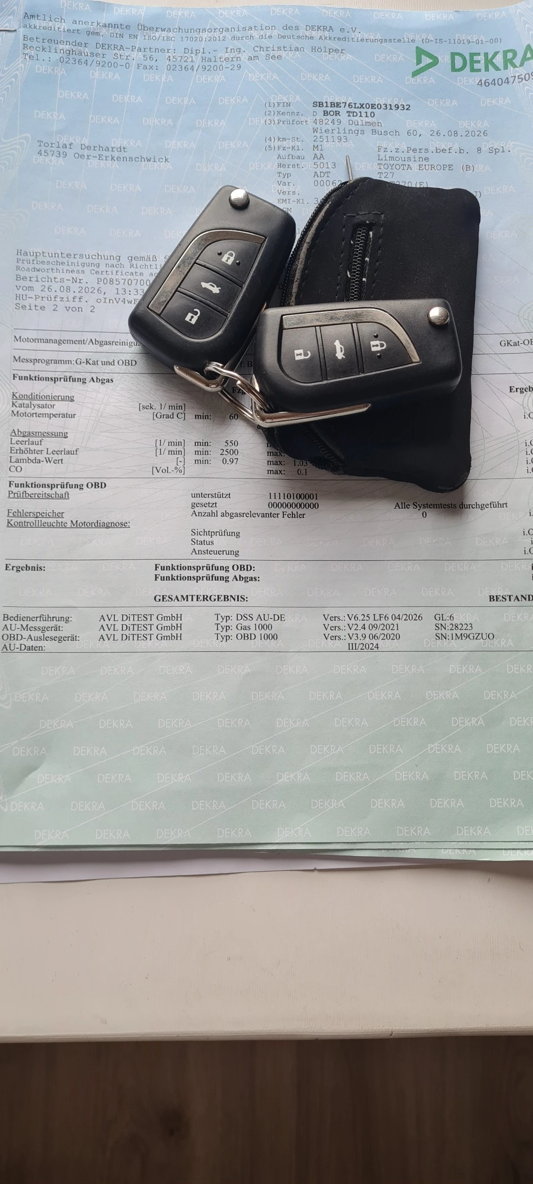 Toyota Avensis  T270 Limousine, снимка 17 - Автомобили и джипове - 56182391