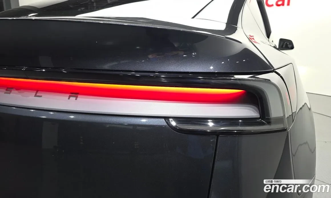 Tesla Model Y, снимка 4 - Автомобили и джипове - 56583359