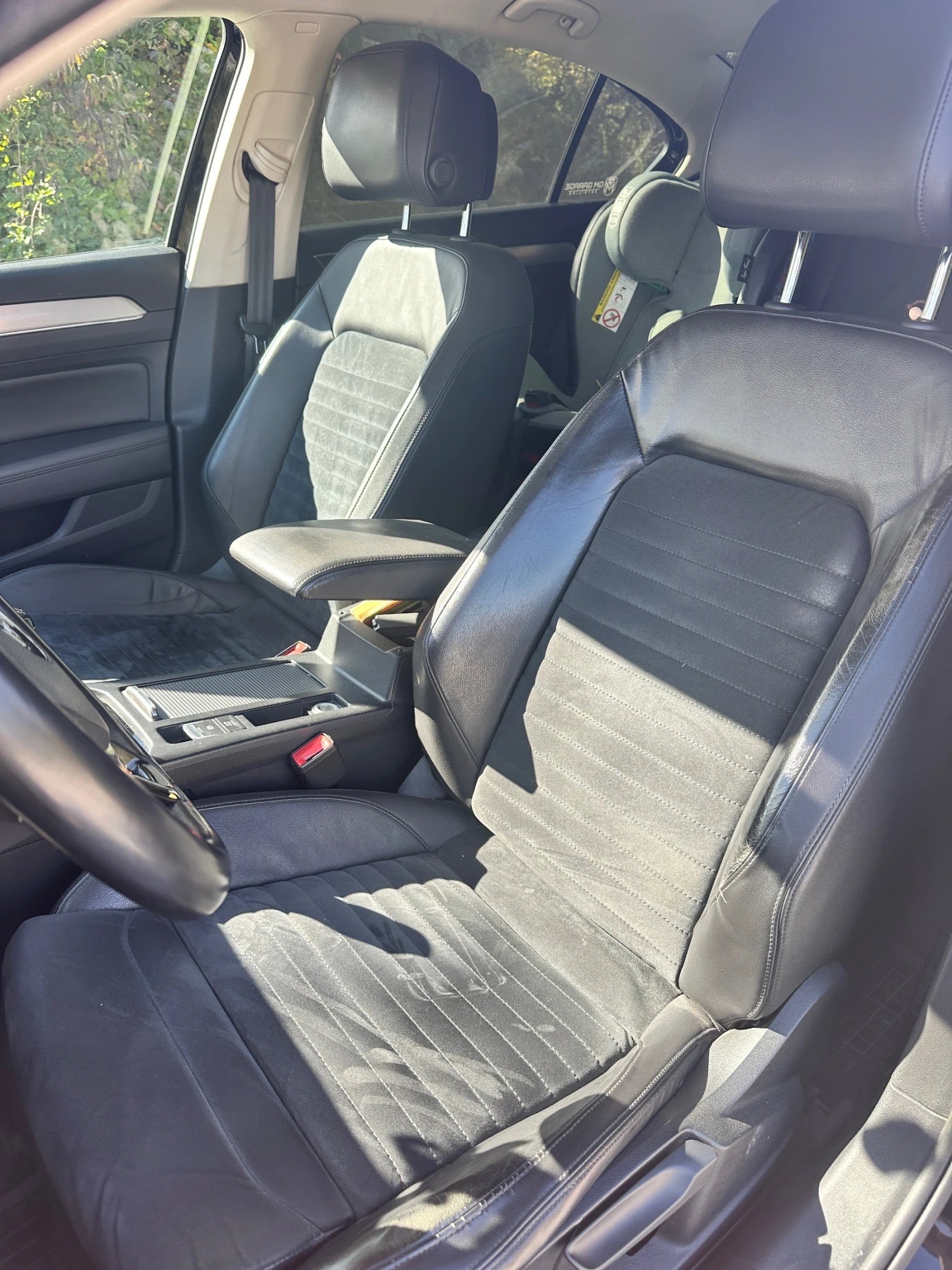 VW Passat, снимка 14 - Автомобили и джипове - 56641714