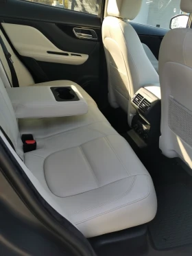 Jaguar F-PACE Prestige AWD, снимка 10