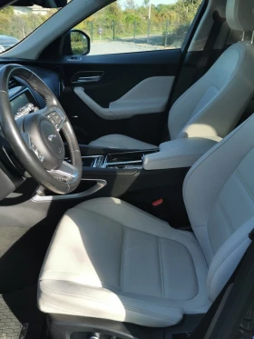 Jaguar F-PACE Prestige AWD, снимка 8