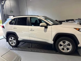 Toyota Rav4 * XLE * CARFAX * ОПЦИЯ ЗА ФИНАНСИРАНЕ, снимка 3