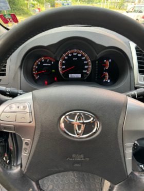 Toyota Hilux, снимка 2