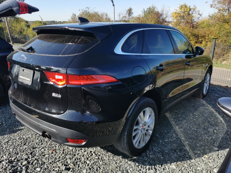 Jaguar F-PACE 3.0 T AWD, снимка 15 - Автомобили и джипове - 47992653